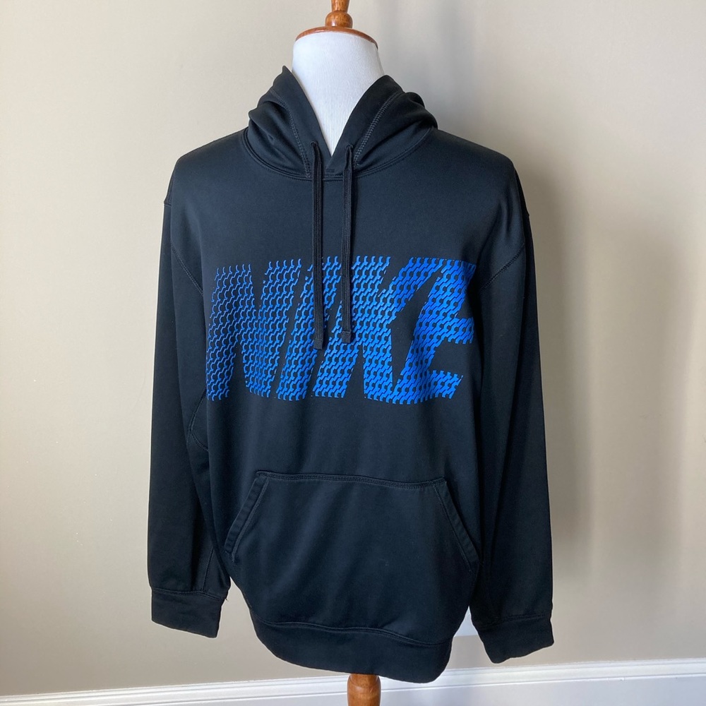 Nike therma-fit hooded logo sweatshirt